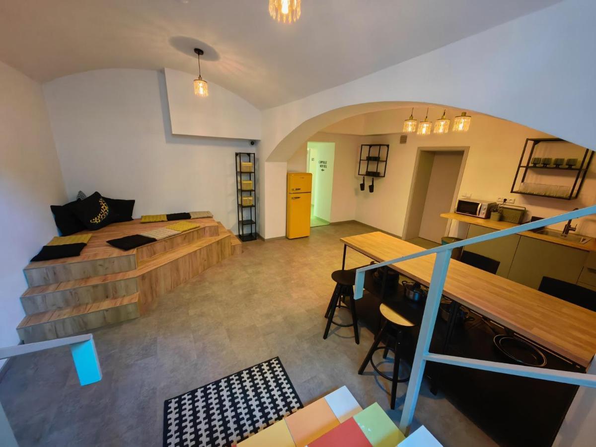 Capsule Hostel Erbenova Πράγα Εξωτερικό φωτογραφία