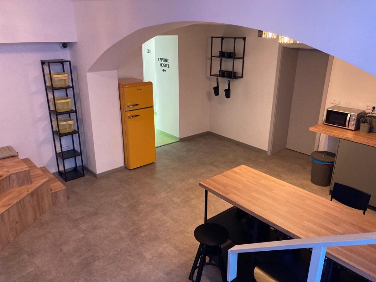 Capsule Hostel Erbenova Πράγα Εξωτερικό φωτογραφία